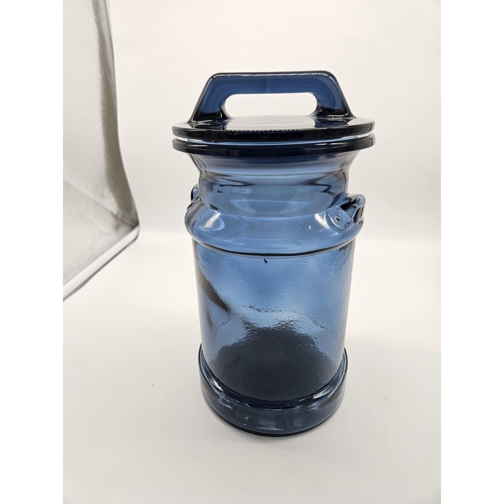 Vintage LE Smith Cobalt Blue Glass Lidded Apothecary Jar Canister Milk Can Shape